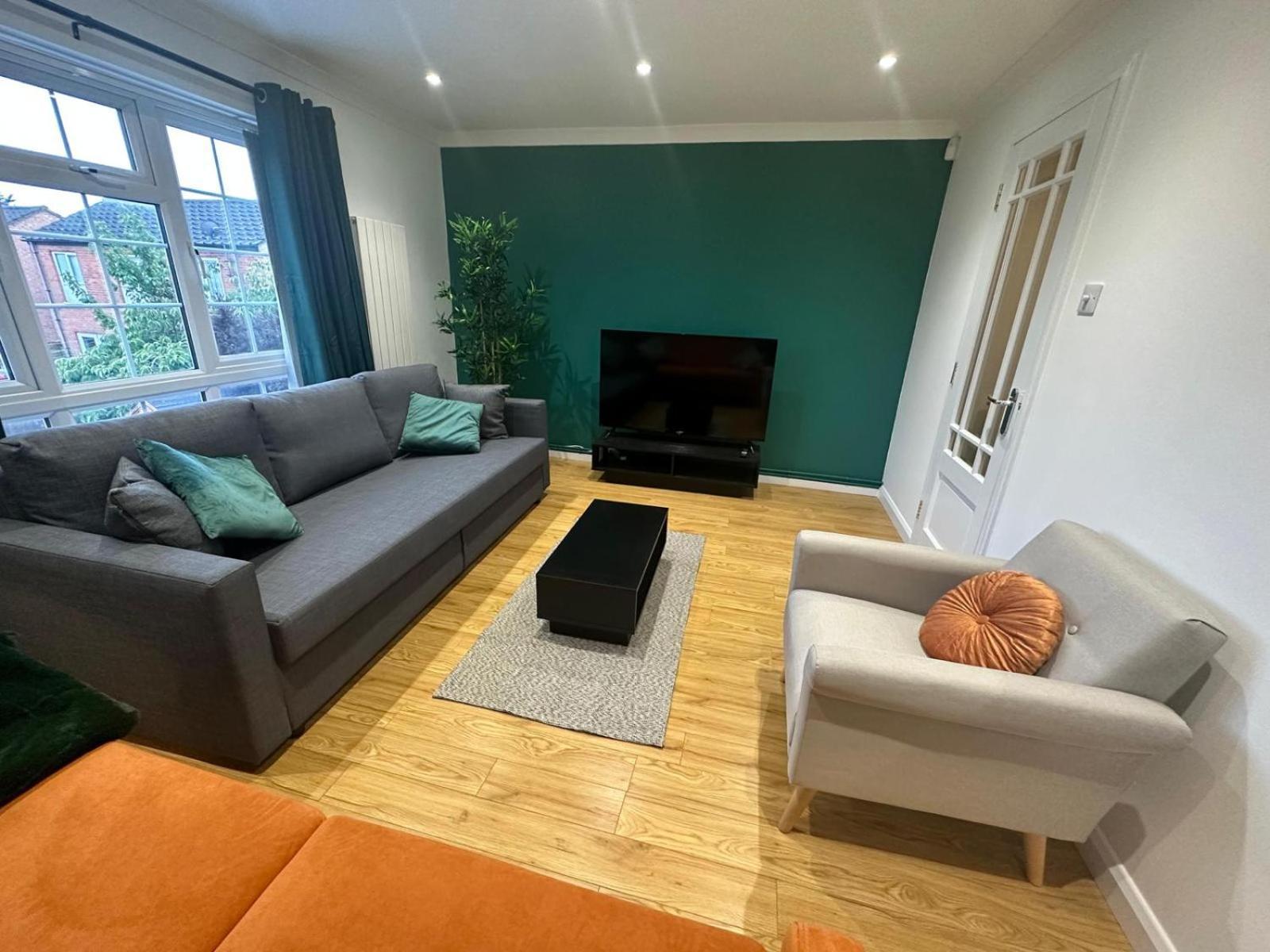 Rooms In Stylish House Milton Keynes Luaran gambar